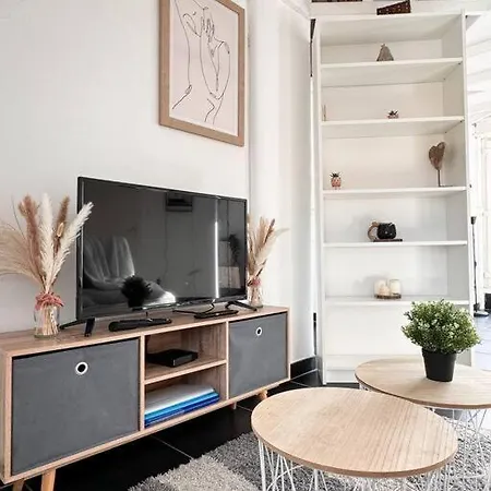 Le Coin De Paradis, Proche Centre مُلووز