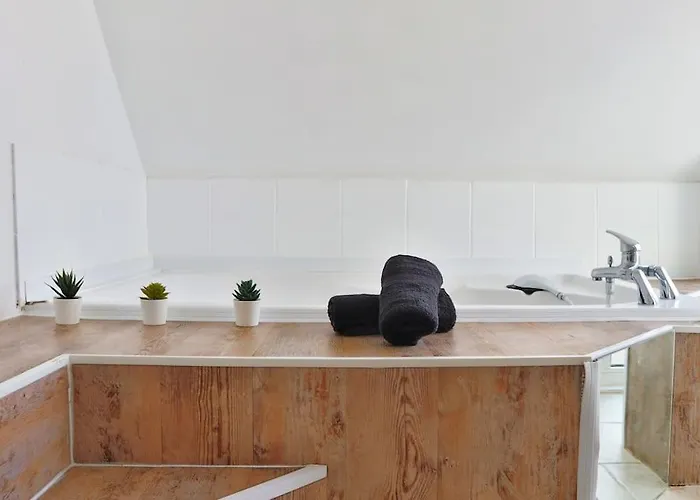 Le Coin De Paradis, Proche Centre Apartment